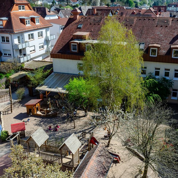 Turm, Ding- Kindergarten