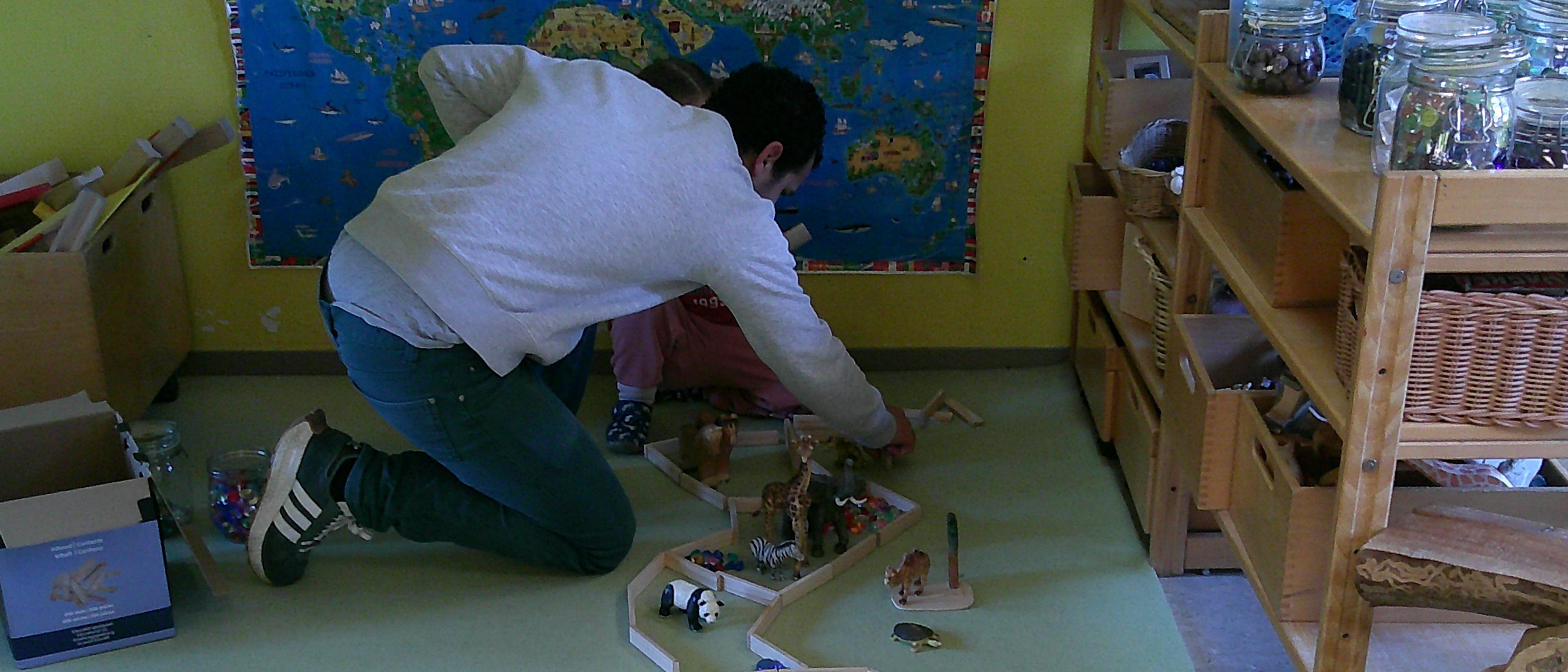 Vater, Papa, Ding- Kindergarten, Kinder, Spielen